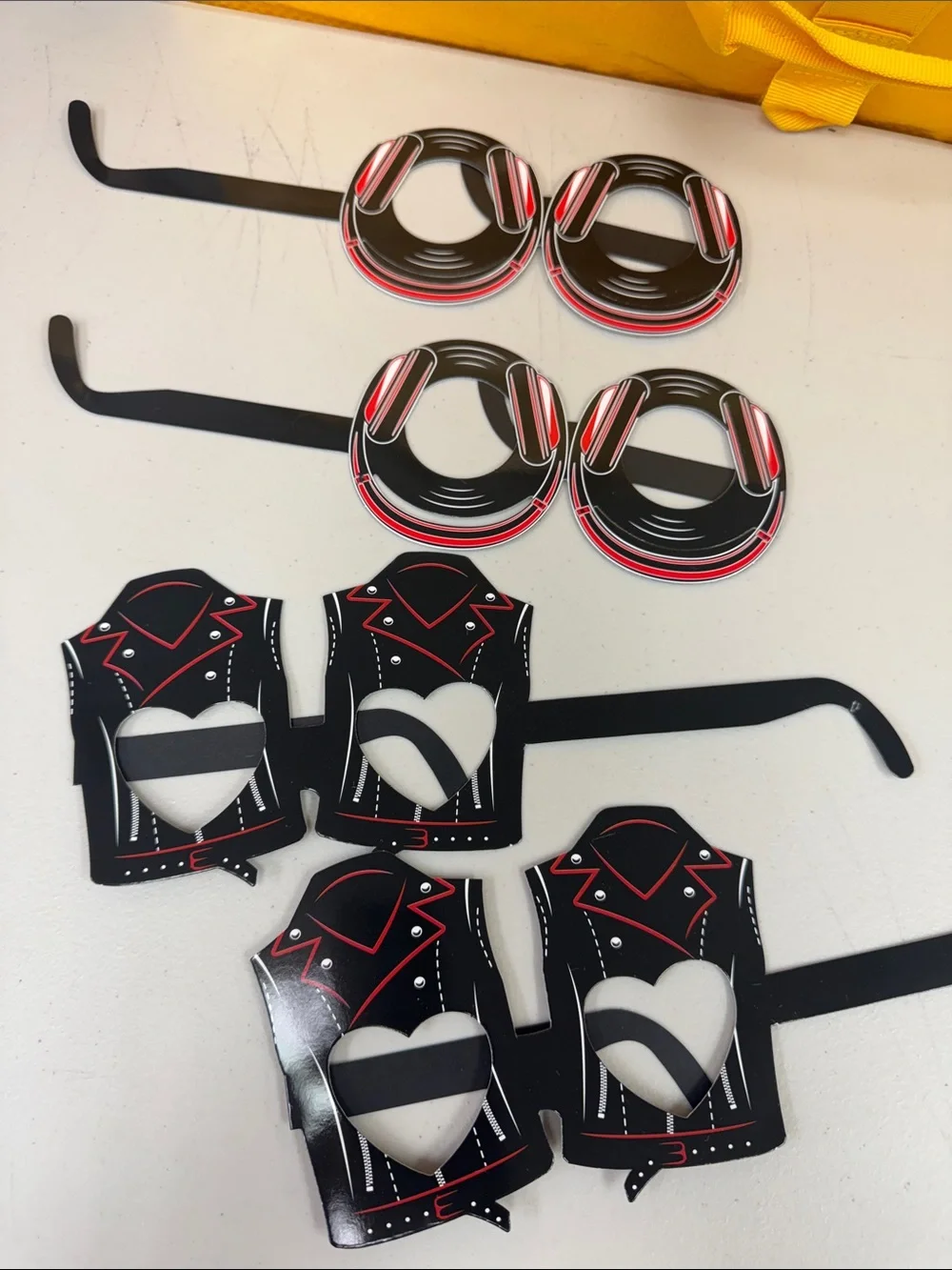 Rock and Roll party favors paper glasses photo props fun guitar music new14 pack